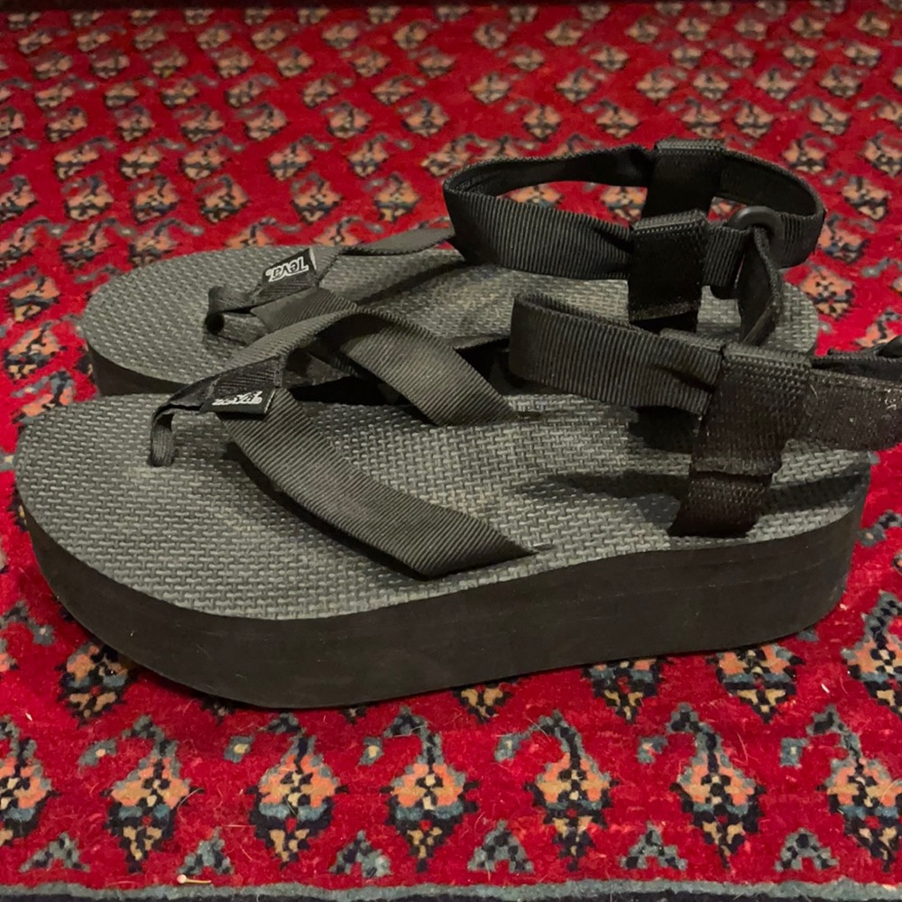 Teva flatform sandals